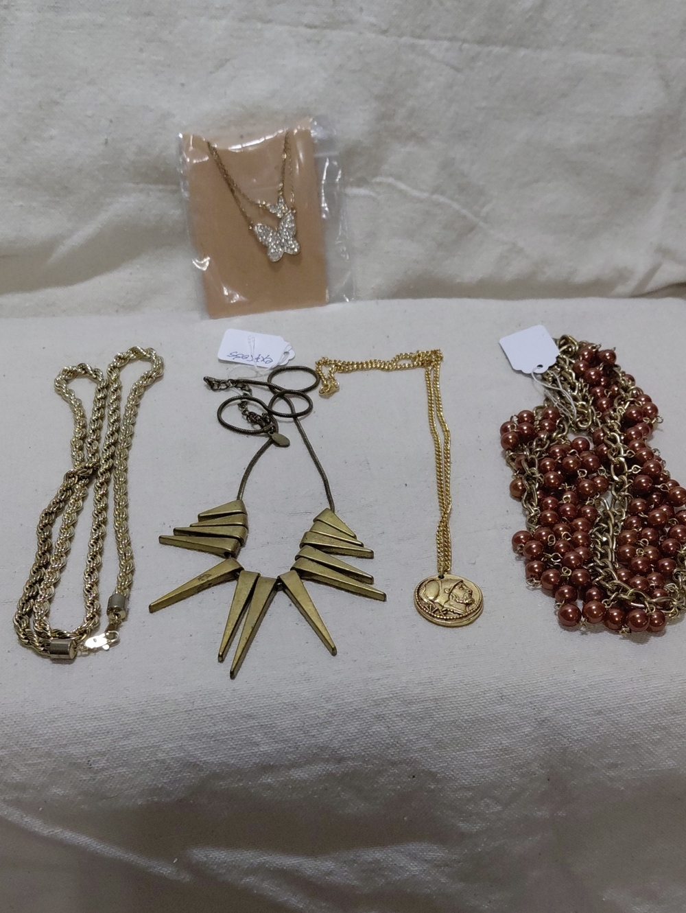 Gold Tone Multi-Piece Women's Jewelry Set - Layered Chains & Pendant
